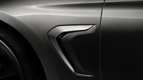 Ja, daar is hij dan, de BMW 4 Serie Coup. Hoewel de opvolger van de tweedeurs 3 Serie nog als Concept wordt gepresenteerd geeft hij al een realistische blik op het eindresultaat. De Duitsers zetten d