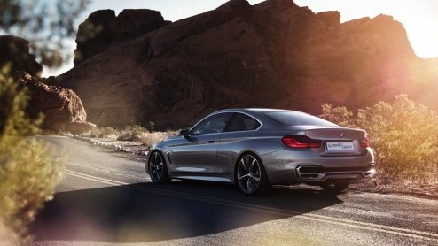 Ja, daar is hij dan, de BMW 4 Serie Coup. Hoewel de opvolger van de tweedeurs 3 Serie nog als Concept wordt gepresenteerd geeft hij al een realistische blik op het eindresultaat. De Duitsers zetten d