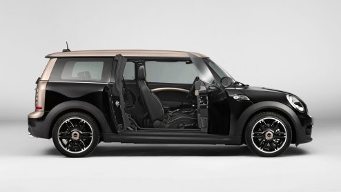 De Mini Clubman haalt het nieuws. Mini presenteert een speciale uitvoering van het model, met exclusieve kleuren en verfraaide details. Meet the Mini Clubman Bond Street. Daarnaast blijft de Mini Hyde
