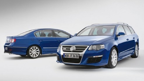 Hoewel het er nog steeds niet naar uit ziet dat Volkswagen met de Passat R36 naar ons land komt, kunnen ze in Engeland wel op deze 300 pk sterke zakensedan of gezinscombi rekenen.
