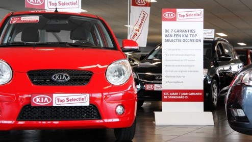 Kia heeft het volste vertrouwen in haar producten. Ook in de gebruikte modellen. De importeur introduceert daarom Top Selectie Occasions met maximaal zeven jaar garantie. Da's nog eens leuk een tweede