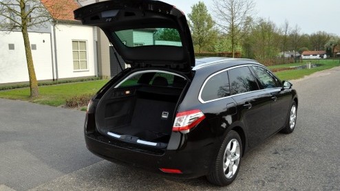 Peugeot neemt na zeven jaar afscheid van de 407 en ook de 607 is intussen met pensioen gestuurd. Aan de 508 en 508 SW de taak om het gemis van beide modellen op te vangen. De ingredinten zijn in iede