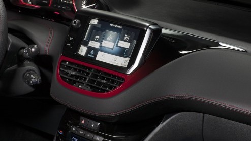 Autotest Peugeot 208 GTI met 1.6 THP 200 pk turbomotor. Wel of geen hot hatch?