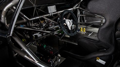 Eind juni verschijnt Peugeot aan de start van de Pikes Peak Hill Climb. Aan Sebastien Loeb de eer om de 208 T16 Pikes Peak de wolken in te sturen.