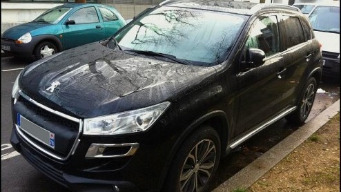 Eind september maakte Citroen de geboorte van de C4 Aircross bekend. De nieuwe crossover staat dit voorjaar in Genve (en bij de dealer!) maar is ook al in het wild gespot. Daardoor kunnen we nu ook e