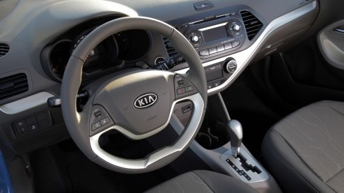 De bestverkochte stadsauto van de afgelopen twee jaar is of een Toyota Aygo, Citroen C1 of Peugeot 107. Als het aan Kia ligt, gaat de nieuwe Picanto dit stokje heel snel overnemen. De Koreanen zetten