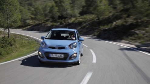 De bestverkochte stadsauto van de afgelopen twee jaar is of een Toyota Aygo, Citroen C1 of Peugeot 107. Als het aan Kia ligt, gaat de nieuwe Picanto dit stokje heel snel overnemen. De Koreanen zetten