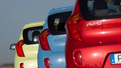 De compleet nieuwe Kia Picanto, die sinds mei in Nederland leverbaar is, is razendsnel uit de startblokken gekomen. In slechts enkele maanden tijd leverde Kia in ons land ruim 4.300 nieuwe exemplaren