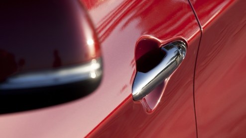 De bestverkochte stadsauto van de afgelopen twee jaar is of een Toyota Aygo, Citroen C1 of Peugeot 107. Als het aan Kia ligt, gaat de nieuwe Picanto dit stokje heel snel overnemen. De Koreanen zetten