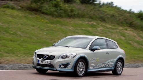 Volvo heeft de ambitie Towards to Zero gesteld. Niet alleen in het aantal dodelijke slachtoffers in een Volvo, maar ook als het om de CO2-uitstoot aan komt. Daartoe is onder meer de C30 Electric ont