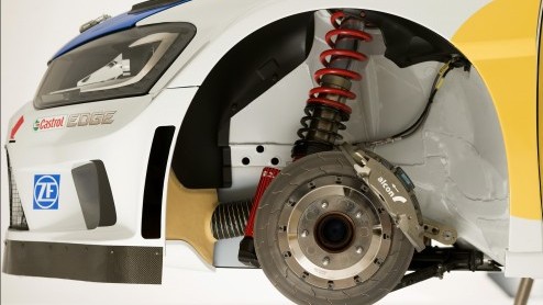 In Monaco heeft Volkswagen het doek gehaald van de Polo R WRC. De potige Polo met 315 pk doet volgend jaar mee aan de World Rally Championship en krijgt er - veel belangrijker - een 220 pk broertje bi