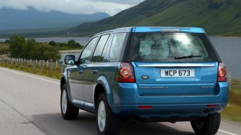 Land Rover introduceert op de Freelander 2 SE het zogeheten Prestige Pack met de nadruk op comfort, luxe en gebruiksgemak dankzij een arsenaal aan opties tegen een beperkte meerprijs.