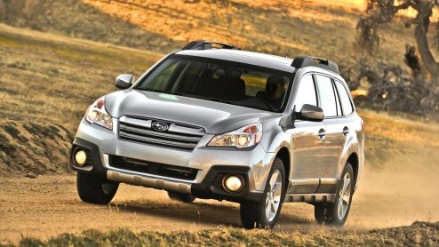 Subaru Outback MY2013 geintroduceerd. Voor het eerst ook als 2.0D diesel met automaat Lineartronic CVT beschikbaar.