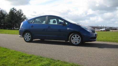 Al meer dan 10 jaar is de Toyota Prius een begrip als het om auto's gaat. Zeg dat je een 'Prius' rijdt en men weet dat dit een bijzonder staaltje hybridetechniek is. Nu de huidige belastingmaatregelen