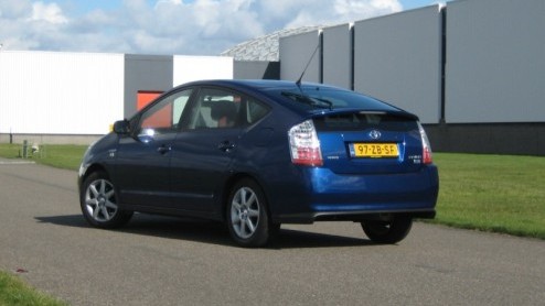 Al meer dan 10 jaar is de Toyota Prius een begrip als het om auto's gaat. Zeg dat je een 'Prius' rijdt en men weet dat dit een bijzonder staaltje hybridetechniek is. Nu de huidige belastingmaatregelen