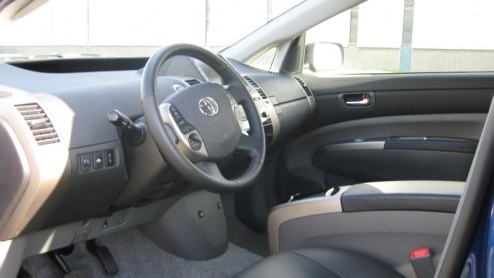Al meer dan 10 jaar is de Toyota Prius een begrip als het om auto's gaat. Zeg dat je een 'Prius' rijdt en men weet dat dit een bijzonder staaltje hybridetechniek is. Nu de huidige belastingmaatregelen