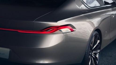BMW Pininfarina ontwikkelen Gran Lusso Coup met V12 als toonbeeld van pure elegantie. Helaas blijft het een concept voor Concorso dEleganza Villa dEste 2013.