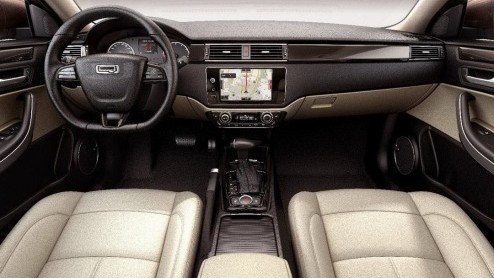 Dit najaar verschenen de eerste berichten over het nieuwe, Chinese automerk Qoros, dat volgend jaar een groot modellenoffensief start vanaf de Autosalon van Geneve. Vandaag kunnen we een blik werpen o