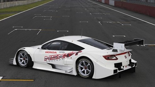 Honda NSX Concept-GT aan de start van GT500.