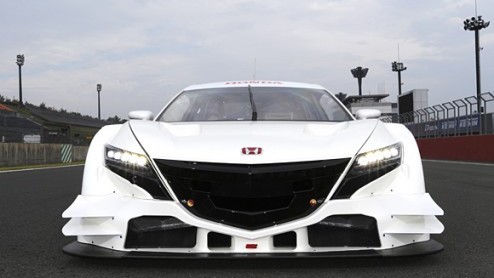 Honda NSX Concept-GT aan de start van GT500.