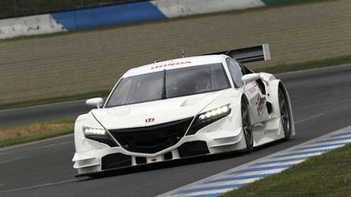 Honda NSX Concept-GT aan de start van GT500.