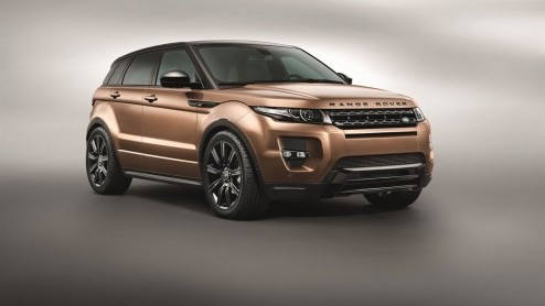 Land Rover heeft een reeks updates in petto voor de Range Rover Evoque. Zo debuteert een 9-traps automaat en komt de zogeheten Active Driveline beschikbaar, ofwel vierwielaandrijving on demand.
