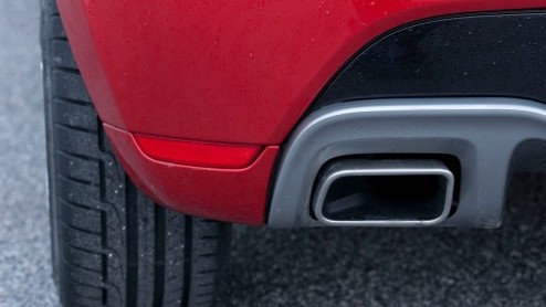 Eerste ronde met de nieuwe Renault Clio RS 1.6 turbo EDC. Wat een scheurneus, met 200 pk en felle looks.