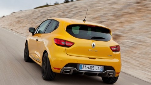 De nieuwe Renault Clio RS is leverbaar vanaf 25.990 euro en is vanaf 1 april te bestellen.