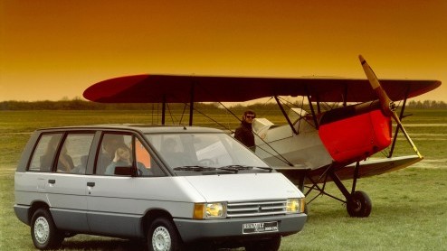 We schreven er laatst al over; autos die hun tijd vooruit zijn. Als we nu eens kijken naar hybrides, crossovers, SUVs en MPVs gaan er ook nog wel een paar lampjes branden. Tijd voor deel 2.