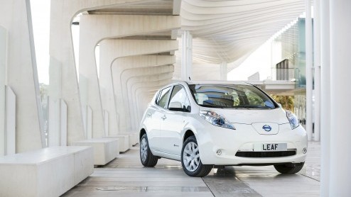 Renault-Nissan heeft 100.000 elektrische auto's verkocht. Nissan LEAF veruit populairst.