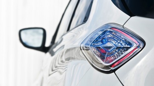 Autotest Renault ZOE, de vierde elektrische auto van Renault in de Z.E. familie. Compact en toch relatief ruim.