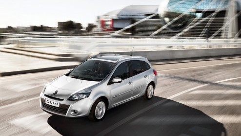 Stilletjes heeft Renault de Clio Estate dCi op dieet gezet. Zelfs zodanig dat hij het eco2 label met 14% bijtelling en vrijstelling van BPM en wegenbelasting verdient. De Fabia Combi en Ibiza ST hebbe