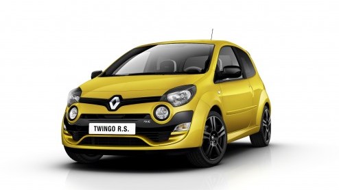 Met de introductie van de nieuwe Twingo is ook de Twingo RS meteen aan de beurt. Hij staat op de IAA in een strak, felgeel jasje de gespierde stadsrakker uit te hangen. Ook doet de Twingo Gordini in e