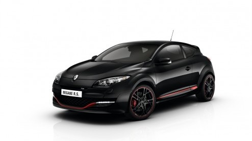 Goed nieuws voor scheurneuzen die hebben gewacht op de (licht) vernieuwde Renault Megane RS. De importeur heeft zojuist de prijs vastgesteld op 33.990 euro. Da's ietsje meer dan voorheen maar daar kri