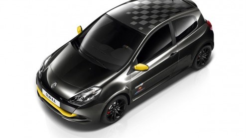 Ter gelegenheid van het winnen van het Formule 1 wereldkampioenschap voor constructeurs met Red Bull Racing in 2011 komt Renault met een speciale limited edition van de Clio RS, de Red Bull Racing RB7