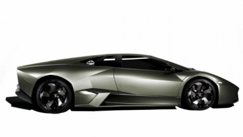 Lamborghini grijpt de IAA in Frankfurt aan om eens flink uit te pakken. Met hun Reventn laten ze nog eens zien wie er de baas is in het supercar-segment. Dat de n miljoen kostende vechtstier al uit