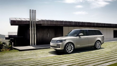 Hij hing al even in de lucht maar is nu alvast officieel aangekondigd: de nieuwe Range Rover. Volgens Land Rover is het vlaggenschip de meest verfijnde en luxueuze SUV ter wereld geworden; lichter, kr
