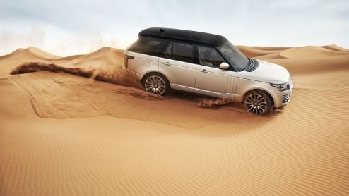 Hij hing al even in de lucht maar is nu alvast officieel aangekondigd: de nieuwe Range Rover. Volgens Land Rover is het vlaggenschip de meest verfijnde en luxueuze SUV ter wereld geworden; lichter, kr