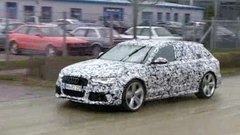 Nu de nieuwe A6 al weer even op de markt is gentroduceerd en de snelle S6 al onderweg is blijft er nog maar n variant over: de RS6. En wat hebben we hier op beeld? Juist!