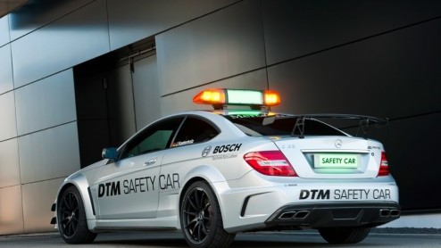 Komende zaterdag klinkt op Hockenheim het startschot voor het nieuwe DTM-seizoen. Bij een nieuw raceseizoen horen vaak nieuwe safety cars. Ditmaal is het onder andere de beurt aan de Mercedes-Benz C63