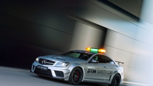 Komende zaterdag klinkt op Hockenheim het startschot voor het nieuwe DTM-seizoen. Bij een nieuw raceseizoen horen vaak nieuwe safety cars. Ditmaal is het onder andere de beurt aan de Mercedes-Benz C63