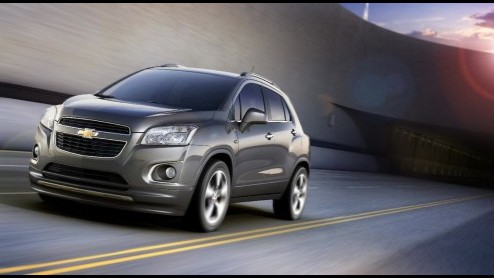 Chevrolet volgt concerngenoot Opel met de Trax. De mini-SUV heeft op technisch vlak veel gemeen met Opel's Mokka en zal debuteren op de Autosalon van Parijs die in september plaats zal vinden.