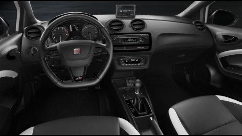 Seat heeft de Ibiza begin dit jaar een update gegeven. Daarbij werd het topmodel nog even gespaard. Tot vandaag. Want Seat heeft zojuist het doek getrokken van de opgefriste Ibiza Cupra.