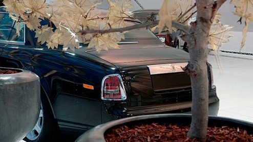 Maandag heropent Louwman reeds het voormalige Hessing autobedrijf aan de A2. Hierdoor kunnen de klanten van exclusieve automerken zoals Bentley, Maserati, Lamborghini of Rolls-Royce weer naar een vert