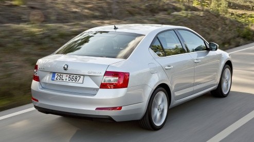 De nieuwe Skoda Octavia heeft een vanafprijs van 18.990 euro en staat vanaf 22 maart bij de dealer.