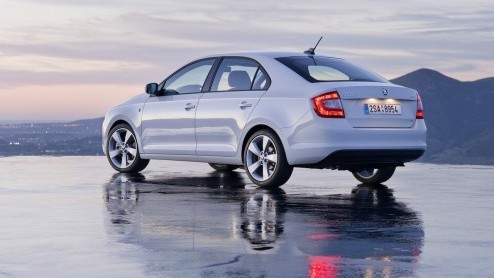 Skoda heeft het prototype Mission L dat vorig jaar op de autotentoonstelling van Frankfort werd getoond nu in zijn definitieve vorm aan de pers getoond en er de van oudsher bij het Tsjechische docht