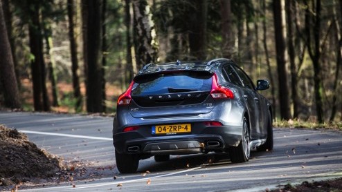 Autotest Volvo V40 Cross Country T5 AWD Summum