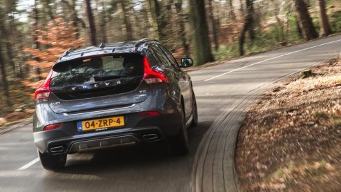 Autotest Volvo V40 Cross Country T5 AWD Summum