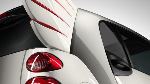 Smart neemt de fortwo forjeremy in productie. De tweezitter met vleugels komt ook naar Nederland. Vraag niet naar de prijs.