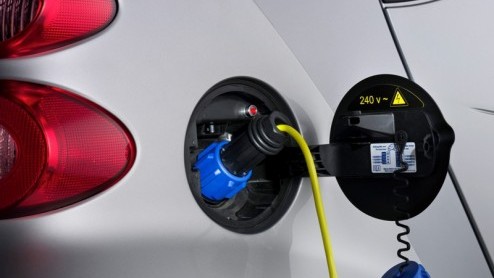 Tegelijkertijd met modeljaar 2009 stond voor de smart cdi een gesloten roetfilter op het programma, ter vervanging van het eenvoudige open filter. Nu blijkt het nieuwe filter roet in het eten te gooie